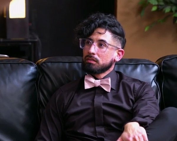 Rene50375650's tweet photo. Please find someone for him.💔 #MarriedAtFirstSight #MAFS #MAFSDenver https://t.co/tf80LBClCK