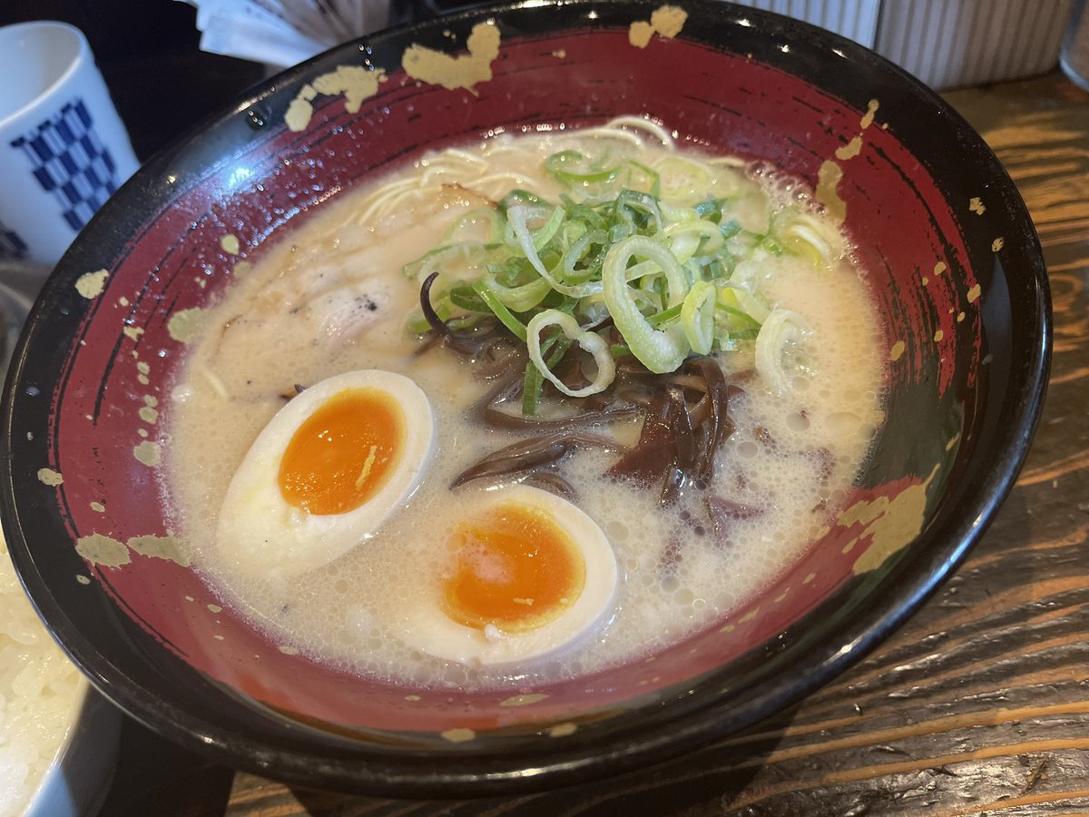 ChhapyLemon's tweet photo. 九州へ出張〜 https://t.co/rHYiwCP76C