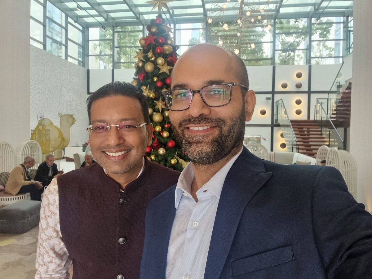 WebEngage's tweet image. Last EngageMint for 2023. 
Big smiles for big wins. Let’s go! 
📸 In frame: @avlesh and Ankit, pilots of the WebEngage Rocketship. 🚀

#EngageMintDubai #EngageMint2023 #RetentionSimplified