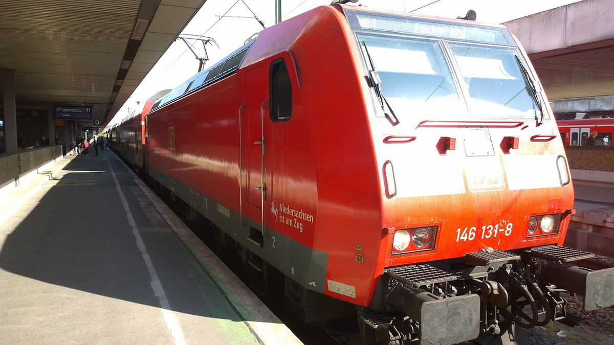 AbellioMD's tweet photo. Der #Streik der #GDL bei der #DB hat auch Auswirkungen auf den Zugverkehr von Abellio. Da ein Fahrdienstleiter streikt, können bis 12.30 Uhr keine Züge zwischen #Wolfsburg und #Stendal bzw. #Haldensleben fahren. In der Folge kommt es auch zu Ausfällen auf der #RB43 und #RB47. https://t.co/uOImwT7gPj