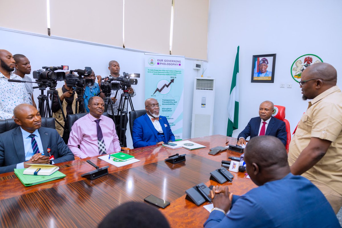 PNMbah's tweet photo. Yesterday in my office, in the presence of labour leaders in the state, I announced further palliatives for our workers, as well as the indigent citizens in our communities.

My administration has approved the payment of between N10,000 and N25000 to workers, and the increase of our state's social register enrollment, from 43,000 to 260,000, for cash transfers to the indigent ones.

The aim is to cushion the hardships occasioned by the removal of fuel subsidy on workers and indigent citizens. We believe the cash transfers and other social interventions will, to a great extent, bring succor to workers and vulnerable people in Enugu State.
 
The payments will last for 5 months, starting from next month, December, to April 2024.  We have created a category of payment whereby primary and secondary school teachers, local government workers and civil servants will receive a flat payment of between N10,000 and N25,000. The amount to be received will depend on the category a worker falls into.

We are also reviewing the minimum wage and hopefully, by the end of April, the committee saddled with that responsibility will present a new minimum wage to us, which we shall then implement.

My administration is determined to achieve zero per cent poverty headcount index by 2031. We have set aside N1.5 billion for social development programmes like water and sanitation in our communities. 

We shall also construct 260 model primary healthcare centers and 260 smart schools with accompanying teachers’ quarters. Teachers would enjoy free accommodation, while living in close proximity to their work places, eliminating transport costs.

Our ultimate goal is that when a monetary value is put on all the social services we are providing to our workers, it will weigh well above the N100,000 minimum wage.

I was pleased by the visit of the state chairman of the Nigeria Labour Congress (NLC), Comrade Fabian Nwigbo, and his Trade Union Congress (TUC) counterpart, Comrade Benneth Asogwa, as well as their encouraging remarks.

Their statement that Enugu workers have not needed to campaign, protest, or go on strike to have their salary or welfare issues resolved under our government sums up our attitude towards our workers succinctly.