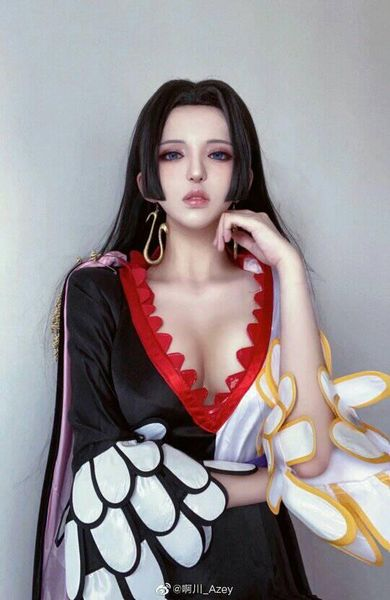 PaulMcC81618090's tweet photo. #BoaHancock cosplay look super fine 😍😍😍
Cosplayer: 啊川_Azey
#cosplay #cosplayer #cosplayergirl #anime #manga #animecosplay #animecosplayer #BoaHancock #BoaHancockcosplay #ONEPIECE #onepiececosplay https://t.co/BY8Telikgj