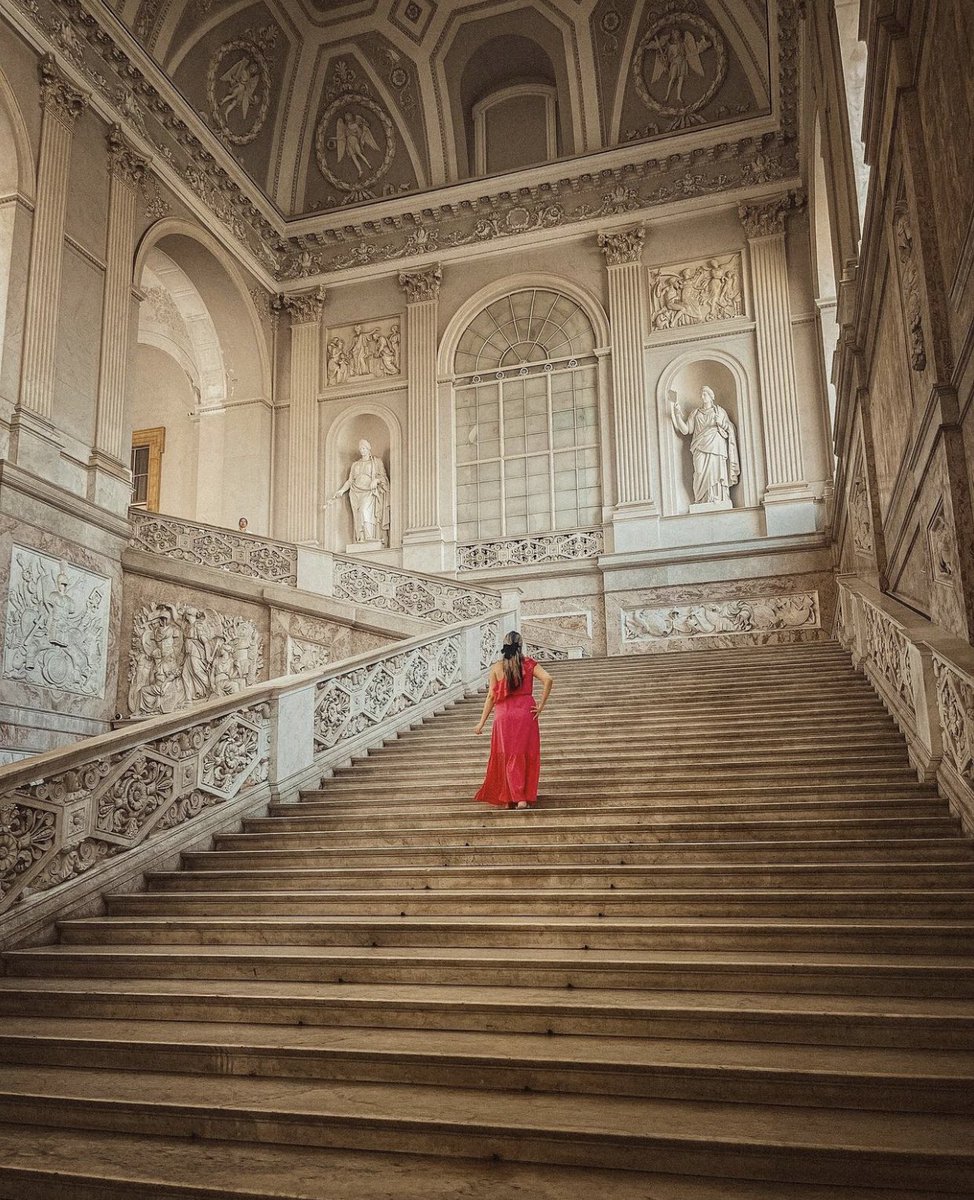 Buongiorno! 💙 
#igersnapolidaily 
Foto di Maria Argyrou 
Foto selezionata da <a href="/PietroContaldo/">Pedro_Cn</a> 
Follow &amp; Tag your pix #igersnapoli
Scopri tutte le news su igersitalia.it