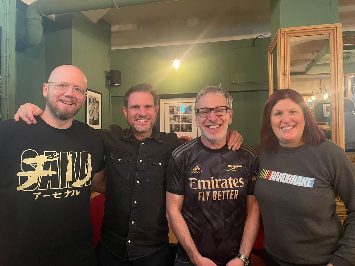 Amy Lawrence tweet media