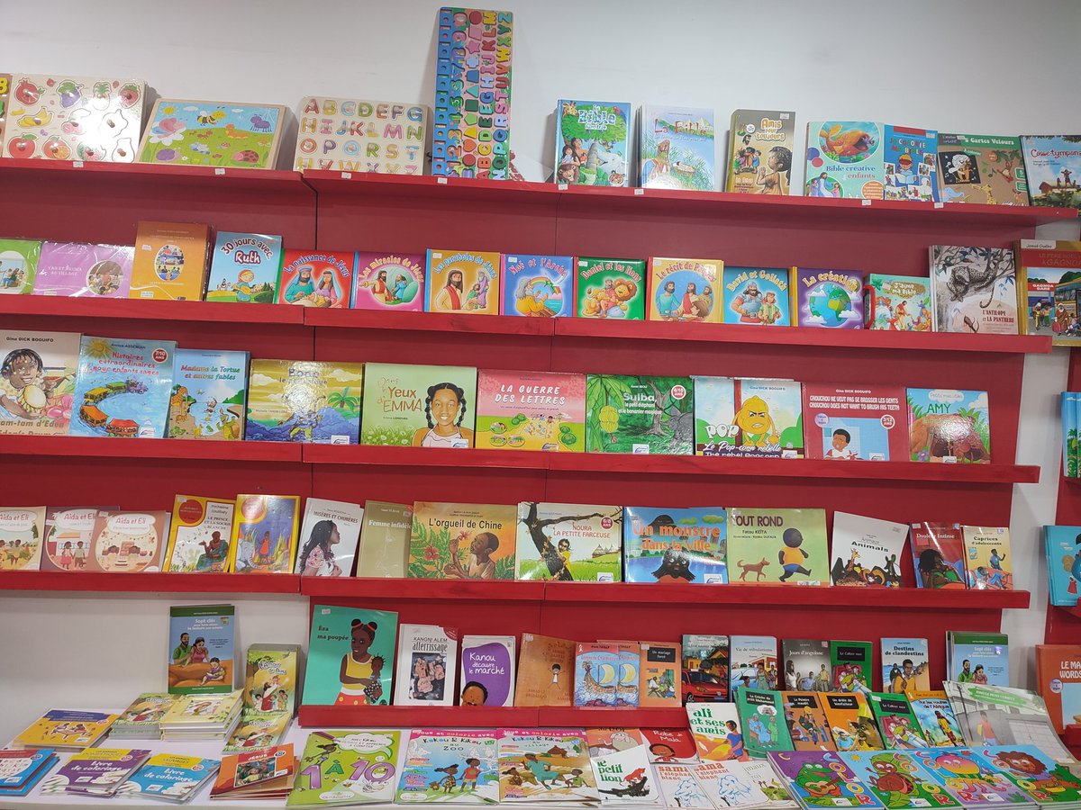 KamaHidi's tweet photo. Les livres jeunesse sont des trésors à partager, des univers colorés où l'imagination des enfants s'épanouit.
@librairie_de
#hidiculture #litteraturejeunesse #litteratureafricaine #livreenfant https://t.co/2rUGEBvExo