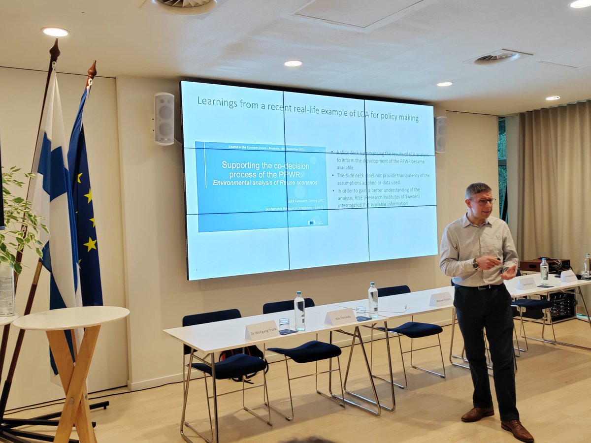 ForestIndustry's tweet photo. LCAs related to #PPWR should be carefully prepared and viewed.
@michaelsturges5: "Even a small variation in the methodological parameters or inventory can significantly alter results."
#packiging #EU https://t.co/9XCuFhGxoN