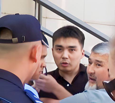musaeva_roza's tweet photo. 2. In Almaty, a military court acquitted Arman #Zhuman, a contract serviceman accused of killing four-year-old Aykorkem Meldehan in January 2022.
@EU_Commission @osce_odihr
@PACE_President @eucopresident https://t.co/2cRCNlX1Jm