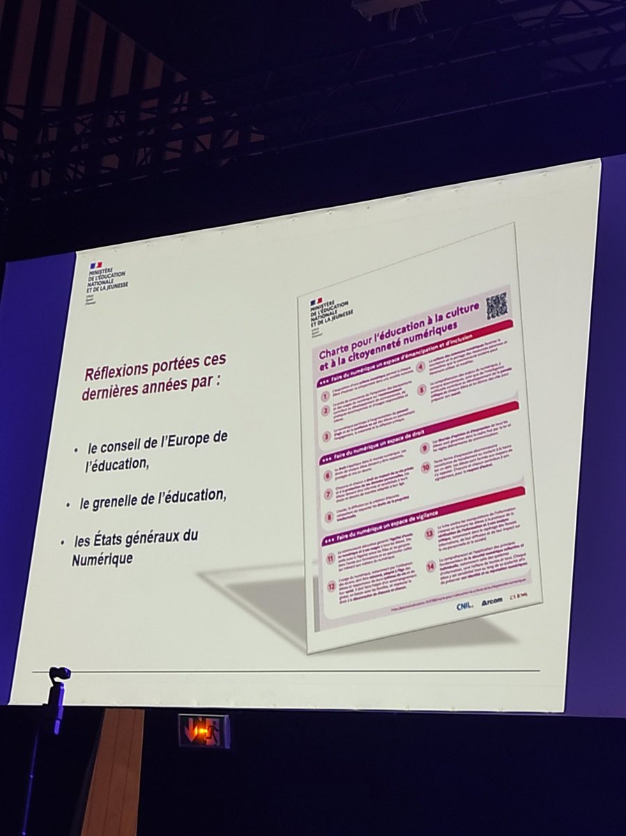 En direct de <a href="/educatechexpo/">Educatech Expo</a> on s'installe pour suivre la conférence Charte pour l'éducation à la culture et à la citoyenneté numérique <a href="/education_gouv/">Ministère Éducation nationale</a>