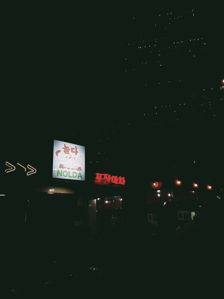 zaallery's tweet photo. 🥢 https://t.co/LNFlfqyR2x