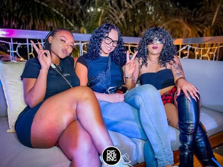 Happy ladies night Thursday  💃🤌🏽

Lets meet at the <a href="/DISOUFENG_PUB/">Disoufeng Pub & Restaurant</a> rooftop for an evening of amazing vibes 🌄🍱🥂

#hostedbyHersmile1
#lasofa
#Rooftopthursdays