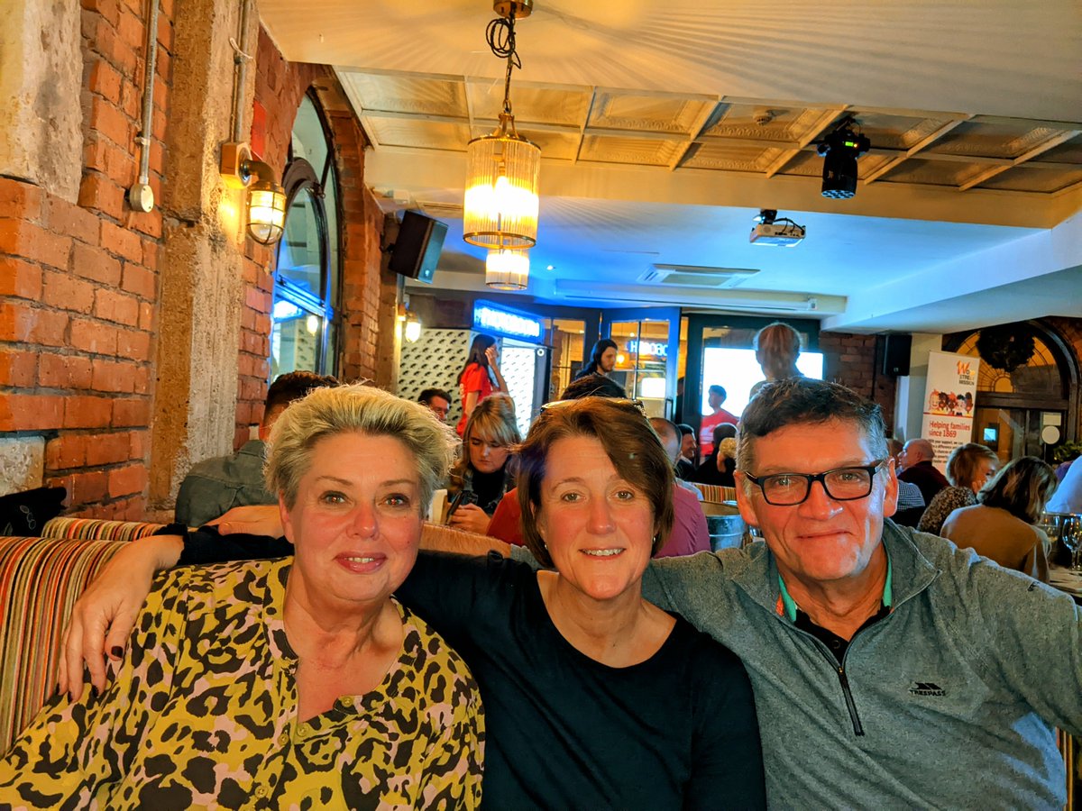 IEG4's tweet image. Great night last night at #LDCQuiz supporting and raising funds for @WoodSt_Mission who help children &amp;amp; families living on low income in Manchester &amp;amp; Salford.  Significant amount of money raised for them &amp;amp; the other charities involved in last nights UK-based Quiz Night #charity