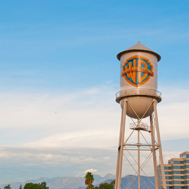 tomruegger's tweet photo. Warner Bros./Discovery's most recent earnings report, in early November, was met with one of the biggest single-day sell-offs in WB/D's short history. THE STOCK HAS NOW LOST HALF ITS VALUE SINCE ZASLAV TOOK CHARGE. This guy is an unmitigated disaster. He needs to be sent packing. https://t.co/ZbZW8K6Khz