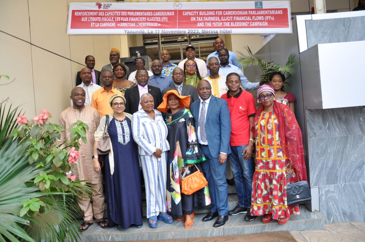 Cradec237's tweet photo. 🇨🇲 Cameroon tackles tax evasion, illicit financial flows, and fiscal injustice. Impact on the economy and public services. Raising awareness among parliamentarians and civil society. Let's stand for fiscal justice! #Cameroon #FiscalJustice https://t.co/upqgw8n1Ac