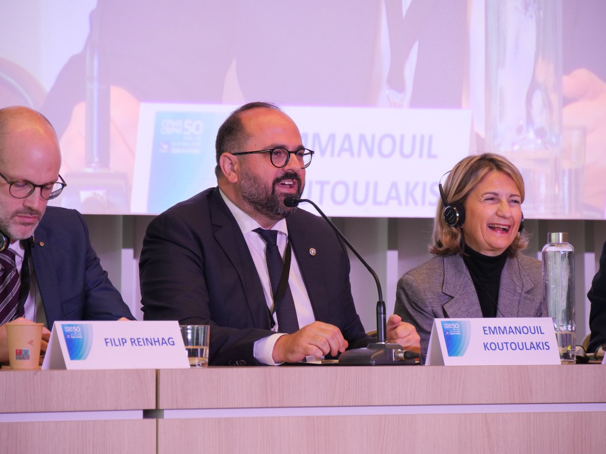 🗣 Emmanouil Koutoulakis, Secr. General of Ministry of <a href="/naftilias/">Υπουργείο Ναυτιλίας & Νησιωτικής Πολιτικής</a> of Greece <a href="/govgr/">Ελληνική Κυβέρνηση</a> 🇬🇷 highlighted 🗝️elements for the islands :
☑️Coordination between all political levels and stakeholders
☑️Investment in connectivity should be a priority
☑️Need for an #IslandsPact