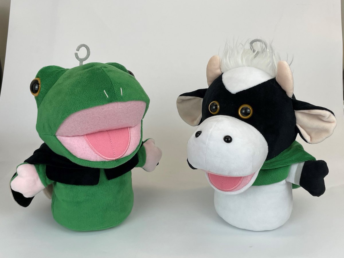うしくんとカエルくんのぬいぐるみが登場しました。 フード付きです🐮🐸