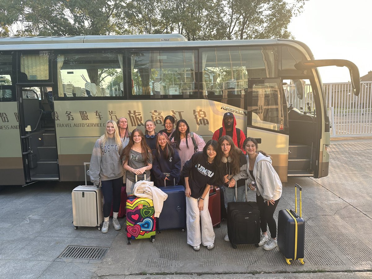 These thespians are on their way to an @istatheatre festival in Phnom Penh, Cambodia. Enjoy every minute of this incredible opportunity! We can’t wait to hear all about it! @SASchina #SASPudong @ISPPCambodia