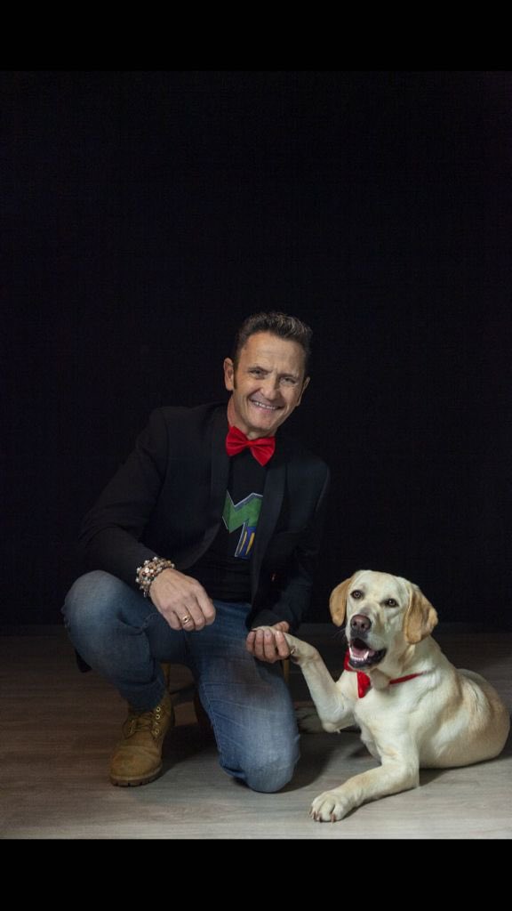 enzo_salvi's tweet photo. Ho visto cani guarire le Persone da gravi malattie come la depressione , la tristezza , la solitudine , che hanno causato gli UMANI !
Ma non ho mai visto CANI ❤️causare questi mali alle persone 😜 https://t.co/feLI7ZUTDd