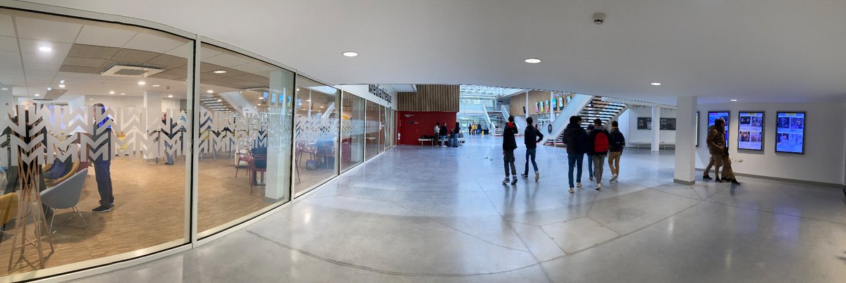 lore_derail's tweet photo. Journées BiblioPat à #Niort, c’est parti ! https://t.co/sx2SmVyFgI