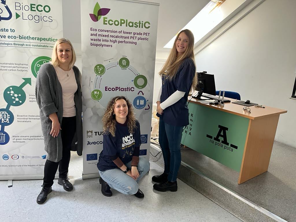 _EcoPlastiC_'s tweet photo. EcoPlastiC was presented to pupils at the Gymnasium of Uzice, Serbia by our Project Ambassador Jelena Lazic and @ivana_aleksic90! ๐ฉโ๐ซ
We are thrilled to see our partners from @IMGGE take part at the Researchersโ Night: โResearchers in schoolsโ!
#researchersnight #outreachevent https://t.co/MqS0yYvlul