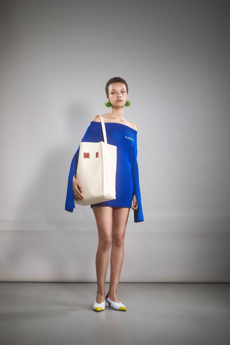 kendam_com's tweet image. Marni Resort 2024 collection lookbook kendam.com/news/lookbooks…

#Marni #Resort2024 #Lookbooks #Fashion #Kendam