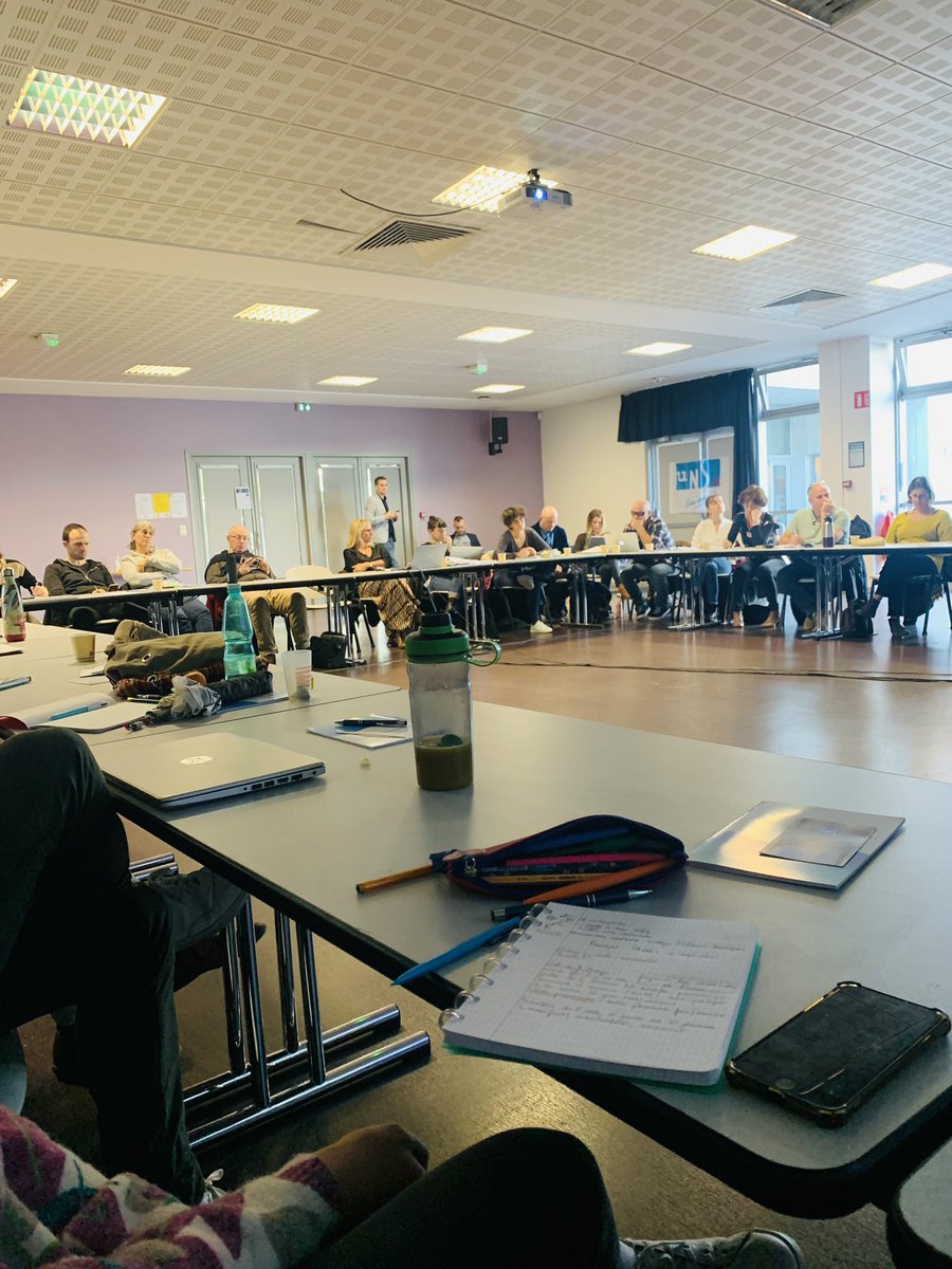 SeUnsa70's tweet photo. Nous y sommes! Le RDV annuel des métiers à Besançon avec pour sujets l’urgence climatique, la crise démocratique et la mutation numérique. Ateliers tournants afin d’échanger et de proposer des solutions pour demain 🌍@UNSA_Education @unsa_acad_besac https://t.co/jvK9886eVc