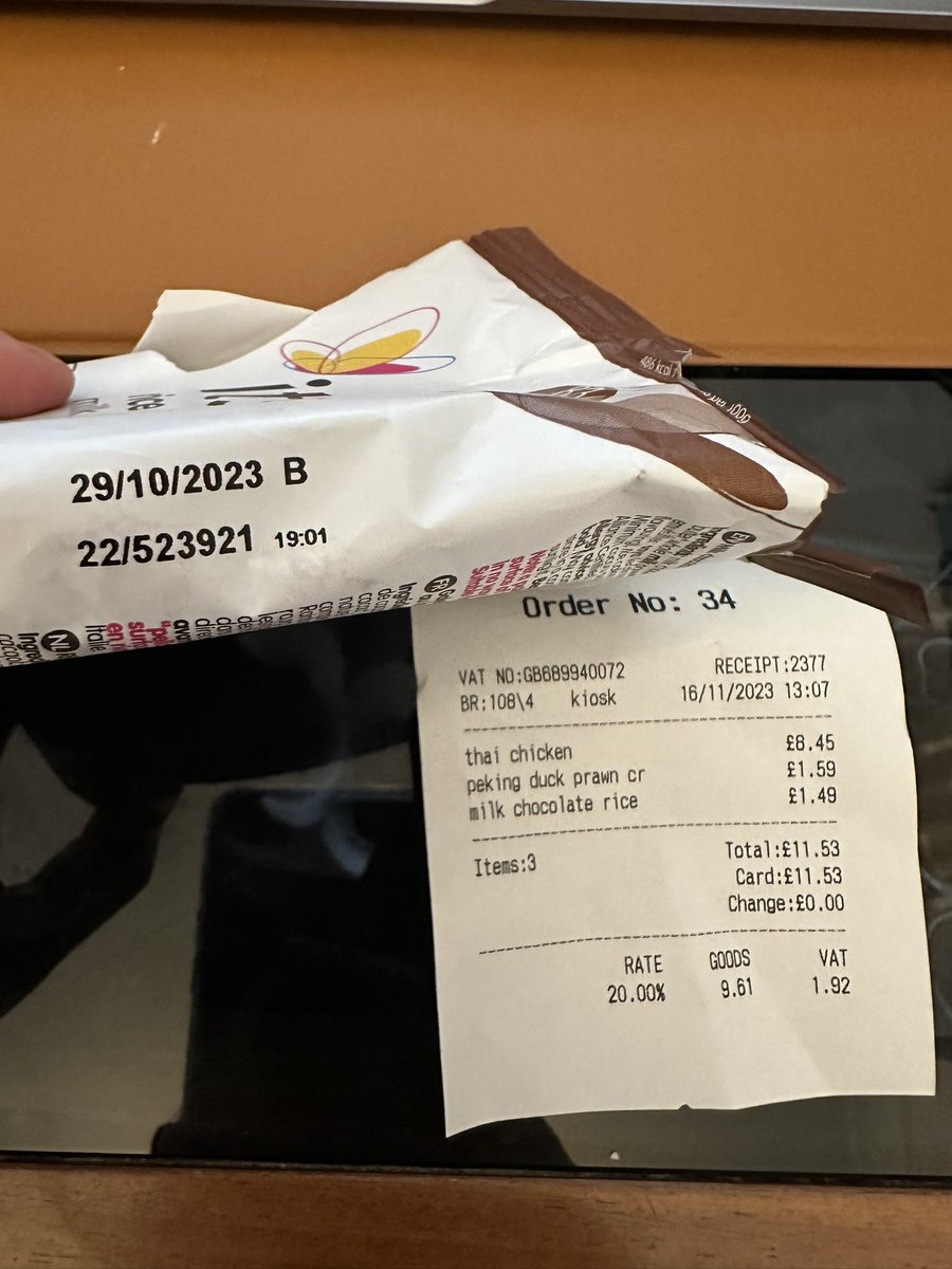 TracyKnatt's tweet photo. @ItsuOfficial bought some rice cakes today which taste stale, checked bb date and they are a couple of weeks out. Not sure when I will be back there, could I have an online refund? Wood Green branch. https://t.co/6QRQDrOsBU