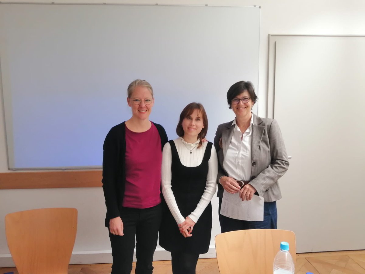 Our researcher <a href="/bianskyyy/">Bianca Jansky</a> successfully defended her PhD in Sociology, with a dissertation on device activism in chronic (self)care and open-source innovation for Type 1 diabetes, supervised by <a href="/DieVilla4/">Die_Villa_Braslavsky</a> and <a href="/HeLangstrup/">Henriette Langstrup</a>. Congratulations to Dr Bianca Jansky 👏 🎊 🎉✨