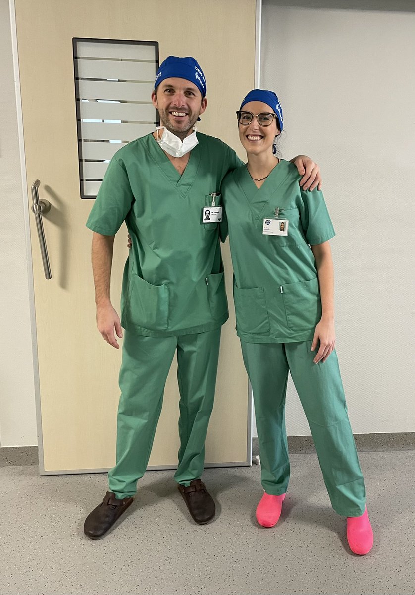 SilviaRebuffo's tweet image. Live surgery at OLV hospital for DRUS23: 

Robot assisted radical cystectomy with Bricker Ileal conduit performed with Hugo Ras System. 

Happy to assist Doctor D’hondt in the live procedure! 

#Robotic #Rarc #DRUS #DRUS23 

@AalstOlv