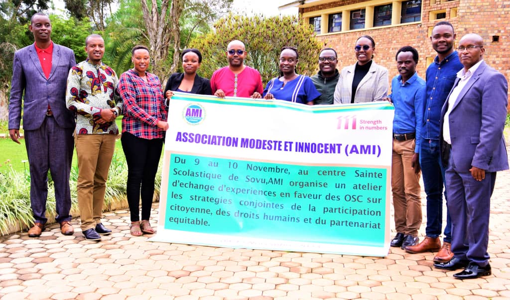 HealthForCommu1's tweet image. At the Sainte Scholastica Center of SOVU, @AMI_Ubuntu,including @HealthForCommu1  and others closed a two-day workshop for civil society organizations on joint strategies for citizen participation, human rights and equitable partnership.@HuyeDistrict
@Aegis_Trust @NARwanda