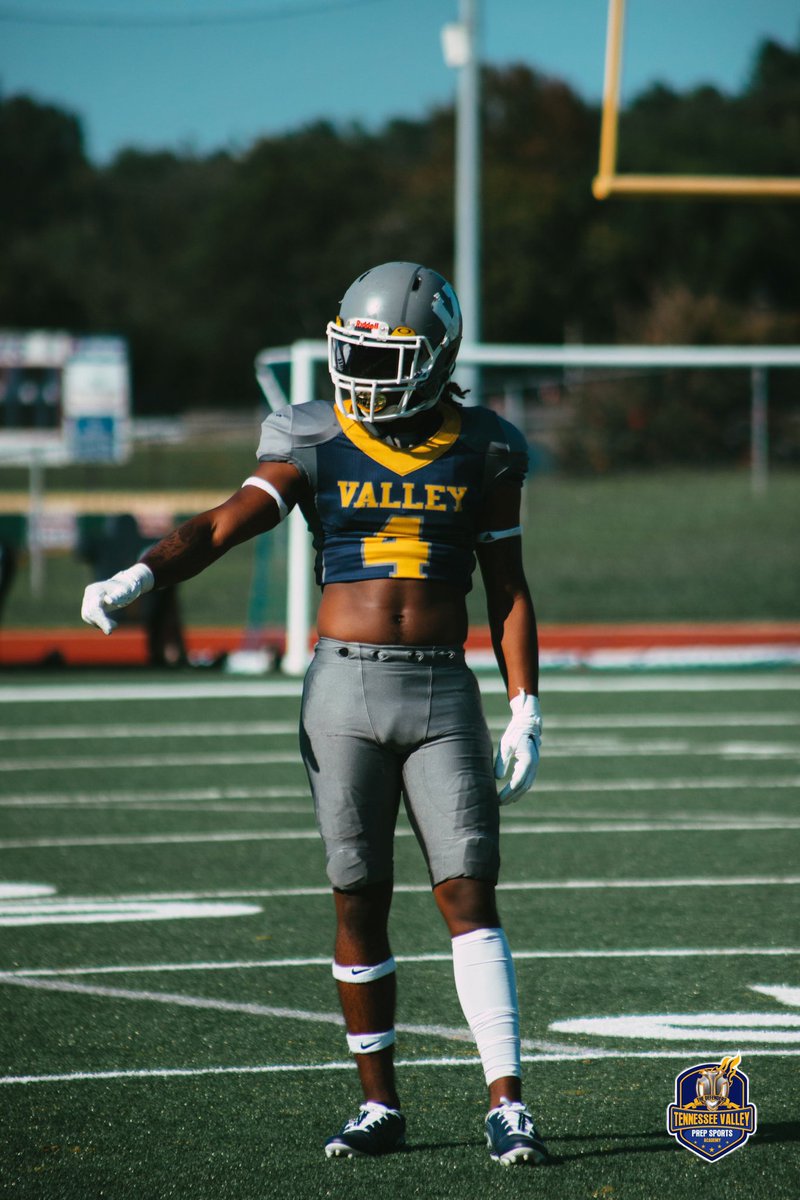 JoshSouth_11's tweet photo. #AGTG After a great conversation with @AdrianA14341147 , i am BLESSED to receive an OFFICIAL OFFER from @tnvpsa 🔵🟡 
@CoachSetler @johnpaulcalley @CardFootballBHS https://t.co/AfR3hba24t
