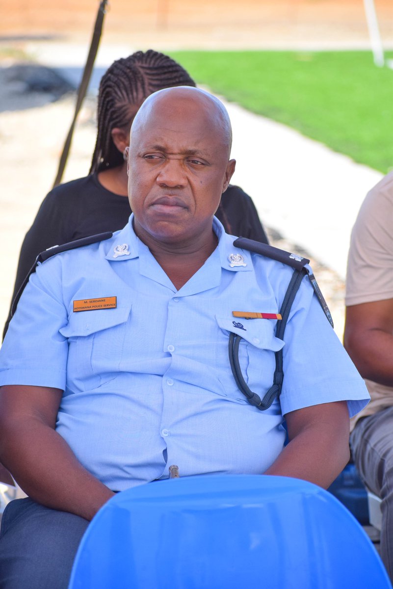 BotswanaLeague's tweet image. Memorial Service | 𝗜𝗡-𝗟𝗢𝗩𝗜𝗡𝗚 𝗠𝗘𝗠𝗘𝗢𝗥𝗬 𝗢𝗙 𝗥𝗔𝗛𝗠𝗔𝗡 𝗚𝗨𝗠𝗕𝗢

Different representatives from some teams are here to pay a respect to the hero Rahman Gumbo now at Palapye Stadium.

#BPLFootball
#rahmangumbo
#memorialservices