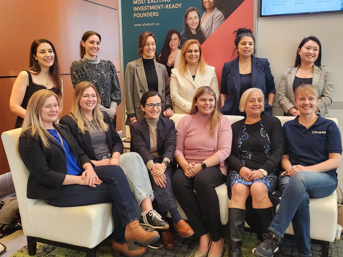 JenFrancis261's tweet image. An amazing day 1 @SAASNORTH with the #SheBoot founders. Looking forward to more great content on day 2!