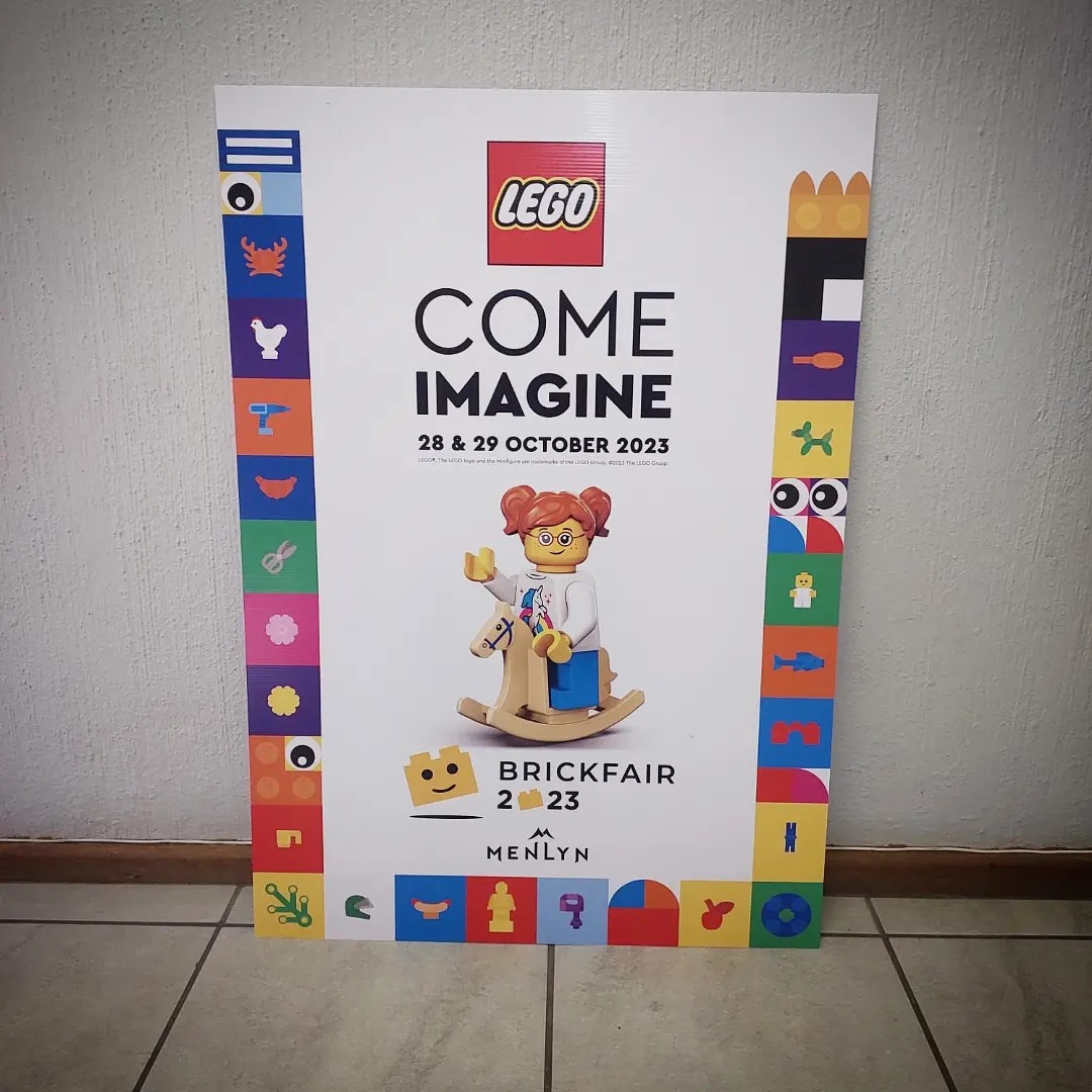 BonekaImages's tweet photo. This was just the cutest artwork ever! 😍
#signage #billboards #printing #signriggers #vinyl #floordecal #lego #menlyn #retailsignage https://t.co/Se7XjPewL3