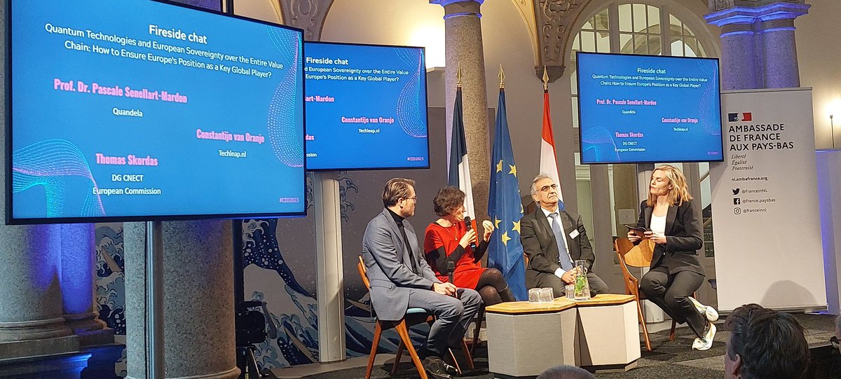 1st panel of our 🇫🇷🇳🇱 Erasmus-Descartes Conference on Quantum tech. T. Skordas from <a href="/EU_Commission/">European Commission</a> and <a href="/Techleapnl/">Techleap</a> envoy <a href="/constantijn14/">Constantijn van Oranje</a> discuss with <a href="/Quandela_SAS/">Quandela</a> cofounder P. Senellart-Mardon, who embodies how vital it is to both a scientist and an entrepreneur in this domain.