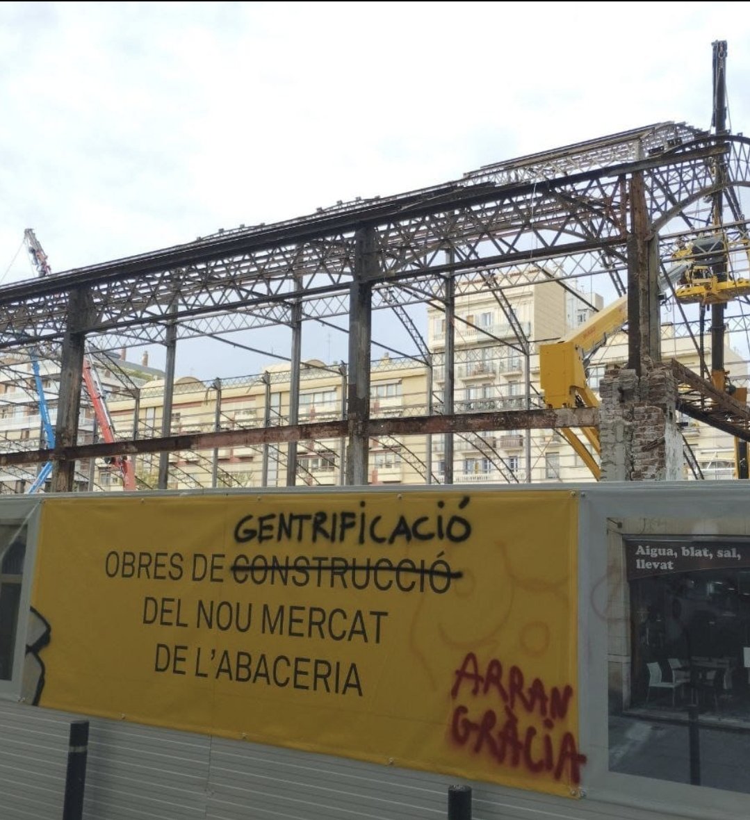 AAbaceria's tweet photo. @LleoCarme @CarrerLlibertat @elisendagraell @jordifolchr @OlgaFargasO @XavierFarres @Marcgenealogia @_VictoriaAlsina @JuntsxcatGracia @TriasperBCN Heu votat tots els partits polítics a favor d'aquest #macroprojecte i el seu Projecte Executiu que conté aquestes afectacions de mobilitat amb el canvi de sentit de travessera... no ho vareu llegir abans d'aprovar ??? https://t.co/SRLRUx9NxS