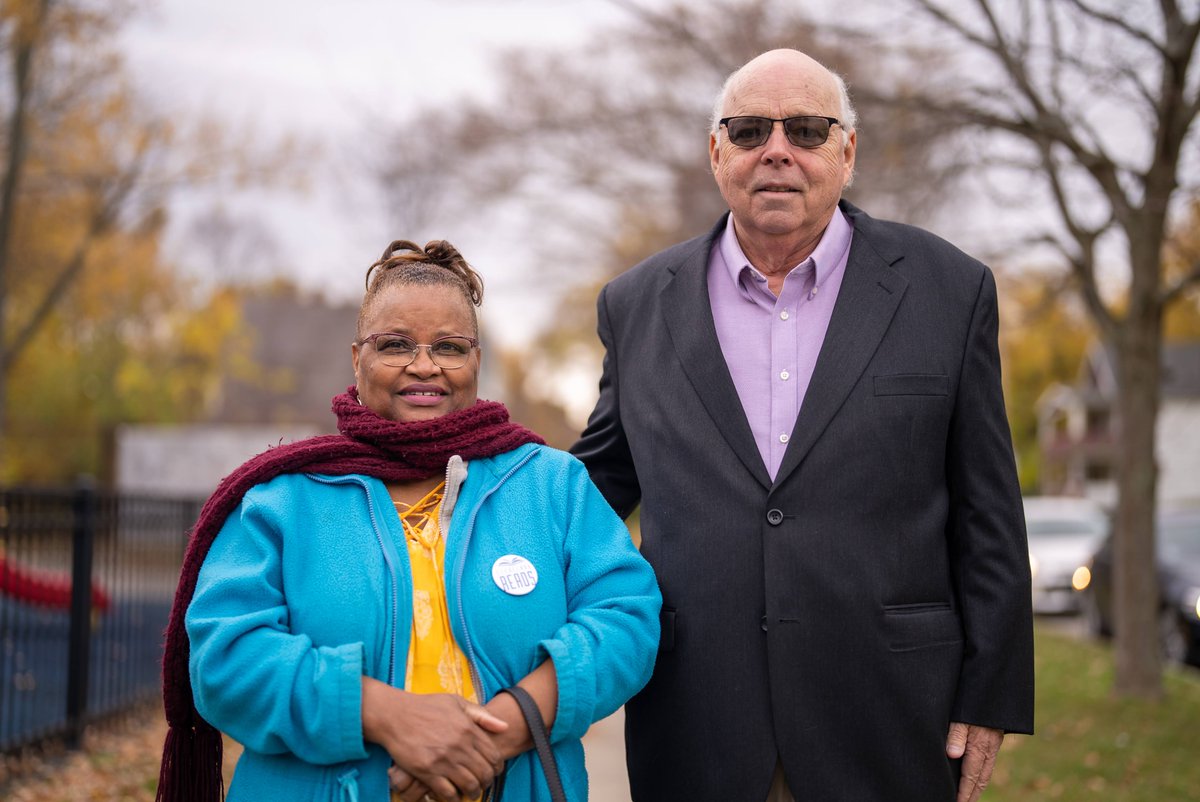 20 CLE schools are receiving a <a href="/LtlFreeLibrary/">Little Free Library®</a> refresh &amp; <a href="/EastClarkSchool/">East Clark School </a> was the first stop kicking off the project. New libraries will include books courtesy of the <a href="/Cleveland_PL/">Cleveland Public Library</a> &amp; <a href="/KidsBookBank/">Kids' Book Bank</a>. Partners also include <a href="/NCJWCleveland/">NCJW/Cleveland</a> #CarpentersUnionTrainingCenter &amp; <a href="/iupatdc6/">Painters DC 6</a>.