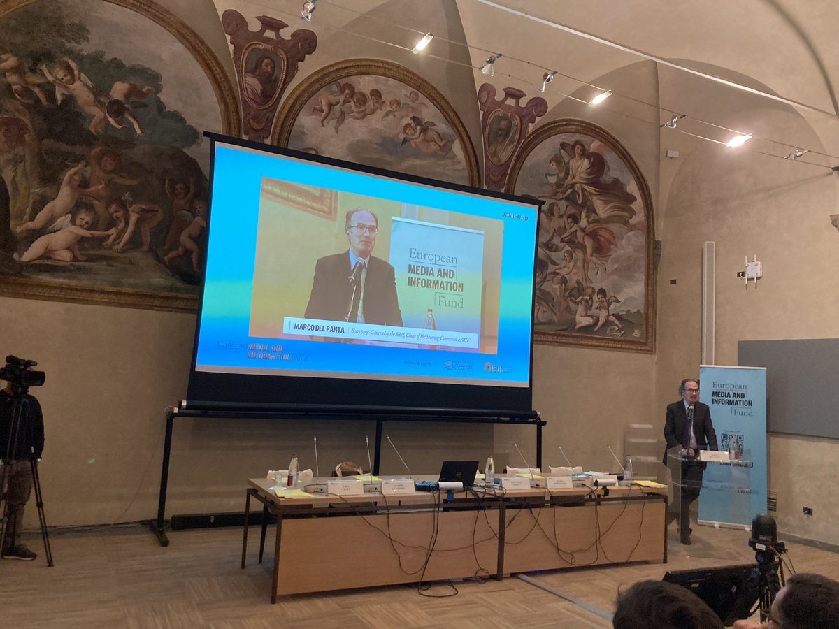 EMIF_Fund's tweet photo. We just kicked off our Autumn Event with a speech from @EUI_EU Secretary General @mdelpanta 

💬 The topic of disinformation is very interesting for us here at the EUI https://t.co/b4FYp5VT41