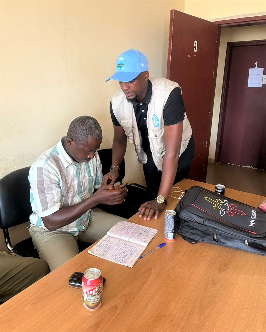 FAOGuinee's tweet photo. Missions supervision à #Kérouané_Lélouma_Tougué_Mandiana de l’utilisation appli #EMA-i & plateforme #EMPRES-i. Objectifs, état des lieux utilisation réelle sur le terrain, identification gaps & difficultés, formuler recommandations pour le déploiement de la nouvelle version. https://t.co/YREr9g9o0G