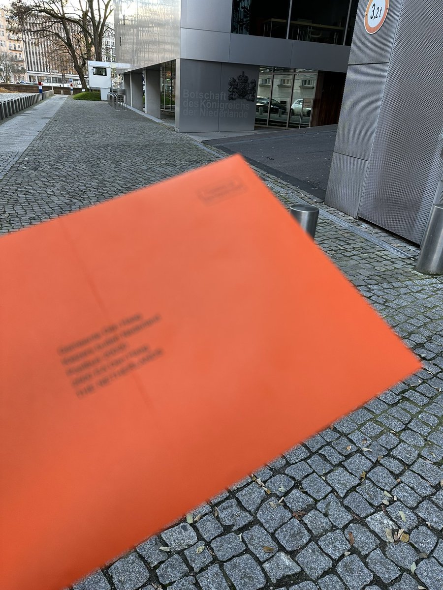 Just posted my vote for Dutch parliamentary elections for <a href="/InesKostic/">Ines Kostić #stemPvdD🌍</a> at the Dutch embassy in Berlin. Voting for an equal society for all living beings!