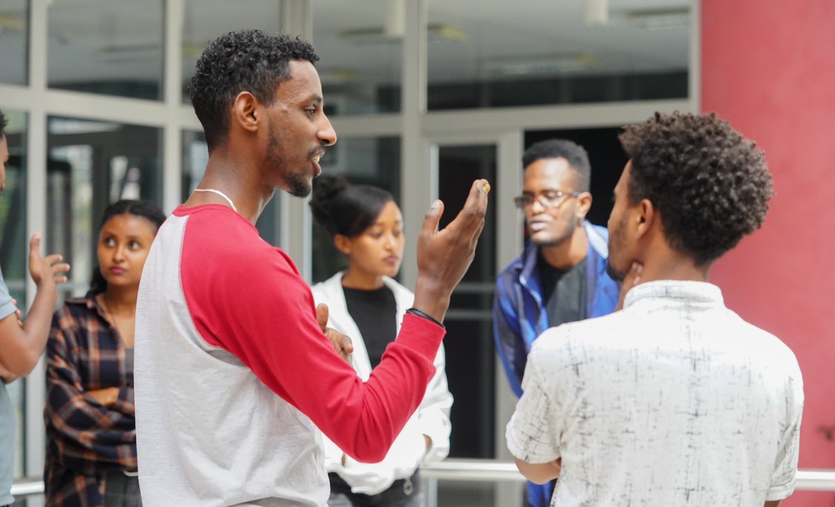 DanEnergyET's tweet photo. The synergy of minds united in pursuit of a shared greater goal: #IdeasMart at #IdeaSquare Youth interactively deliberated to present a viable solution for bringing about positive change in the nation! @DanEnergyET https://t.co/y8BPMbTDv8