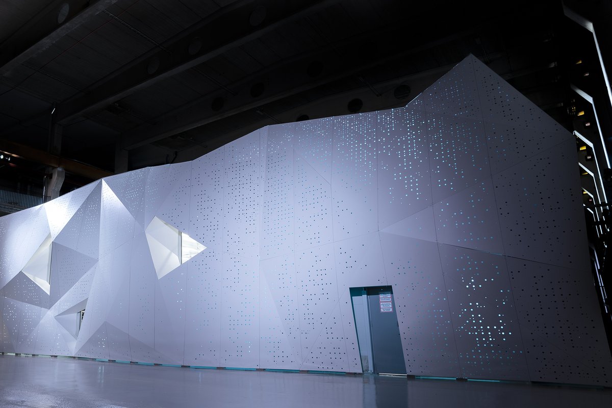 📢 Apply now for our Special Call supporting #AI &amp; #GPU Accelerated Applications! We're offering 188,000 node hours on <a href="/LUMIhpc/">LUMI supercomputer</a> (LUMI-G), with #nolimit per project. Apply by 26 Nov. Results out on 30 Nov for a fast start on 1 Dec 
🔗it4i.cz/en/about/infos…
#HPC #openaccess