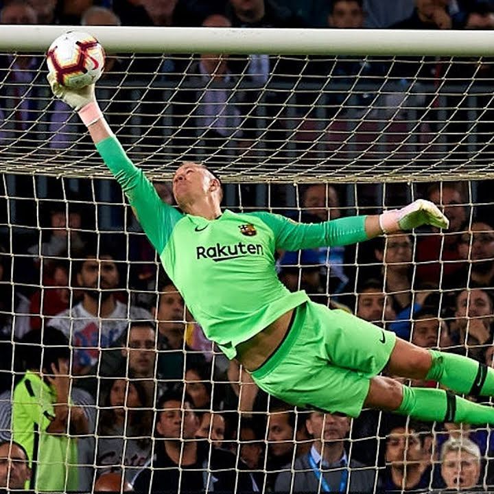 EssexAllianceFL's tweet photo. #EAL Cleansheet #ShoutOuts #Week14

Alfatih Ali @FCLives
Kieran Bennett @Broadwayath
Rodney Mutimba @Londoncranes
Lee Patten @oldparksfc
Ryan Richards @CollieRowWheels 
Owen Sartain @wappingyouthfc
Buza Vasile @londonparkcity
Ben Wood @barkabbeyans
Oliver Woodrow @CH_SpartansFC https://t.co/ZA6i0tAaVB