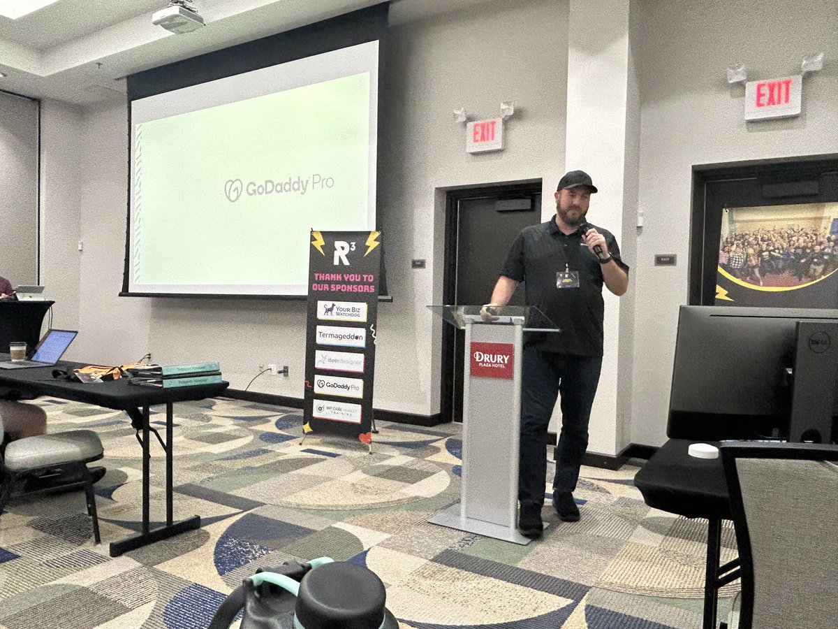 Michele_Butcher's tweet photo. Listening to @marcusdburnette share the awesomeness of @GoDaddyPro at #R3Live https://t.co/s8aXnx9XDF