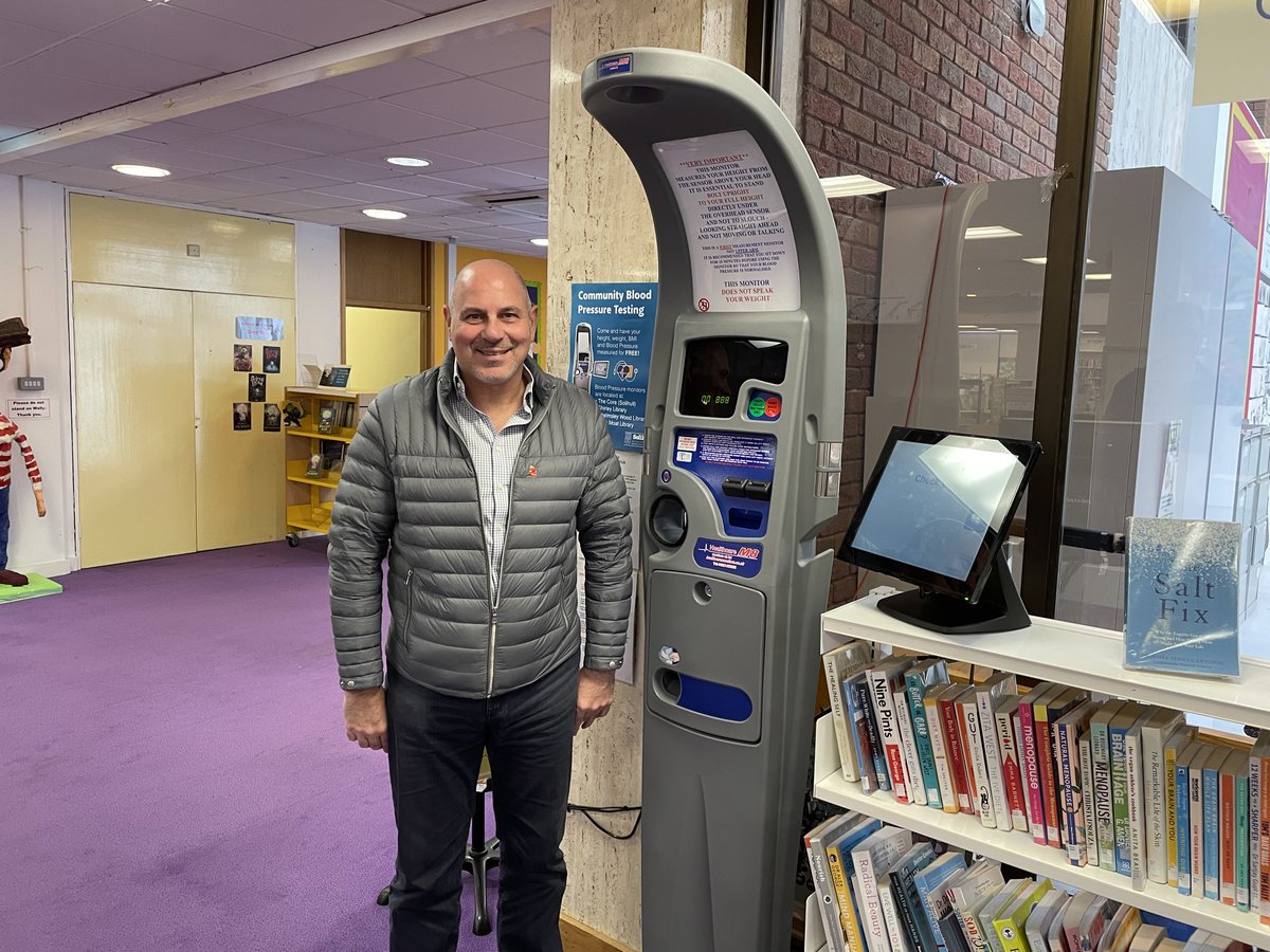 People across Solihull can now check their height, weight, blood pressure and BMI at libraries across the borough, for free. 

Cllr Dicicco recently visited one at The Core. 

Read more: loom.ly/kCNiN6g