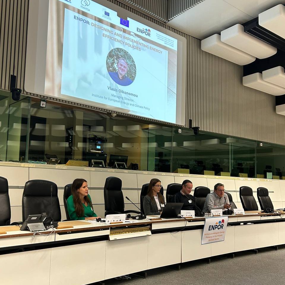 💬@VlasisOikonomo1 from @ieecp_org, coordinator of @EnporProject, regrets that only very few policies focus on #EnergyPoverty in the #PrivateRentedSector (#EED, #EPBD) and that there is still no definition of #energy poverty in many EU🇪🇺 countries. 'Yet, we're on a good track!'