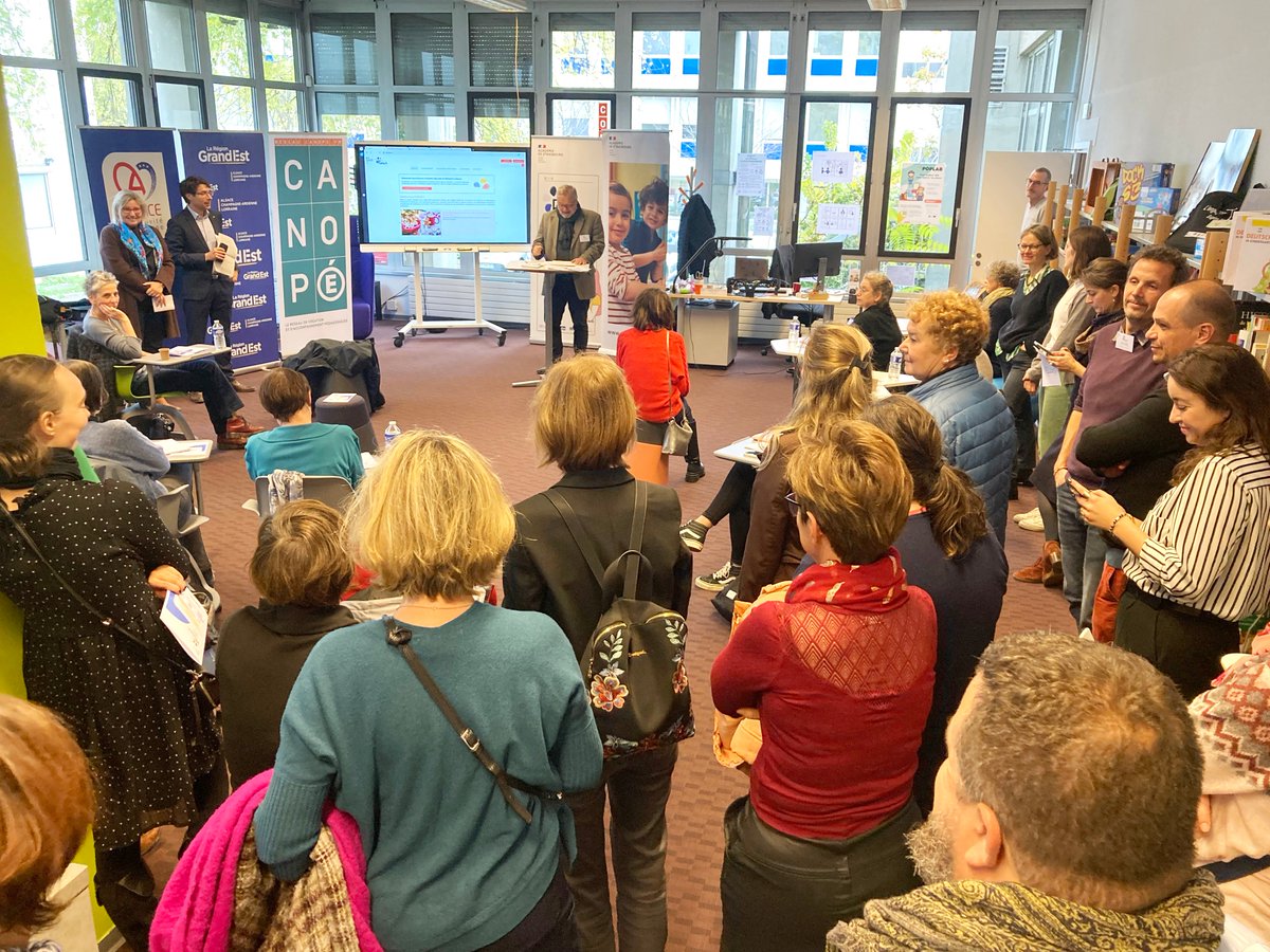 MarjodeBortoli's tweet photo. Prés° des fonctionnalités de #PlaReLA (consultat°, emprunt, achat, contribut°) à l'@Canope_67 !
🇪🇺Une magnifique opportunité d’accompagnement de l'apprentissage de l'allemand et de l'alsacien, pour dépasser les frontières et devenir un citoyen européen ➡️https://t.co/ihXL8u0er9 https://t.co/bWWCgWeZY2