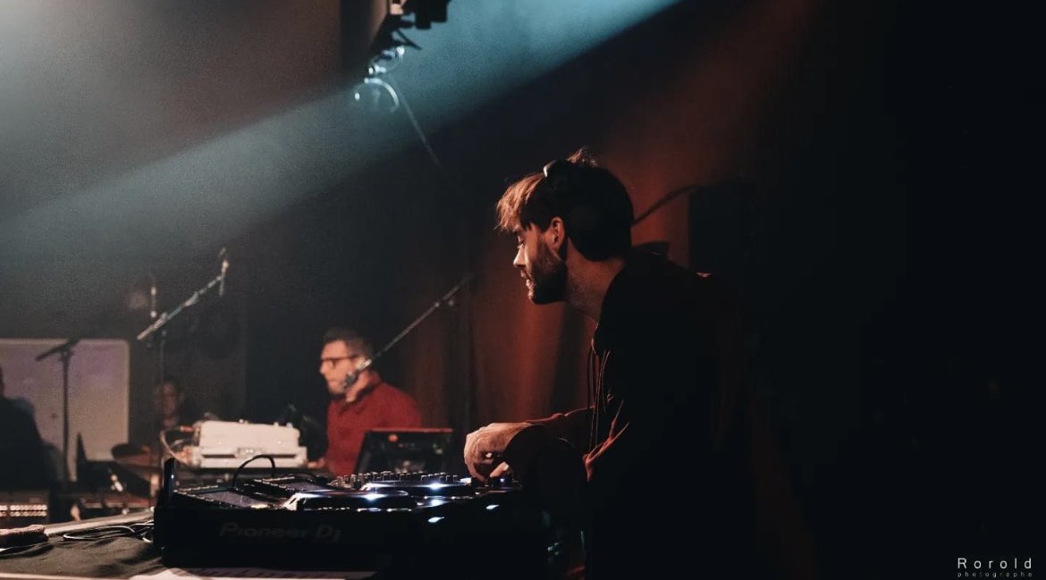 2/2 Merci #LeNormandySaintLô pour ces #RendezVousSoniques de folies! 
#TheStrangers en force! 🚀

📸: #HaroldLeroy

<a href="/Gelektriks/">General Elektriks</a> <a href="/TruthspeakerHQ/">Lateef</a> <a href="/WSpectacle/">W SPECTACLE</a> <a href="/3emebureau/">3ème Bureau</a> <a href="/WagramStoriesFR/">Wagram Stories</a>