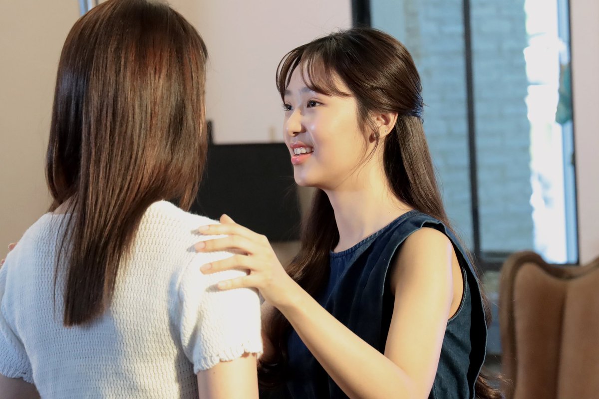 PlutoSeriesTH's tweet photo. Pluto นิทาน ดวงดาว ความรัก 🤫😏

#PlutoSeries #GMMTV https://t.co/b6dpwClYrM