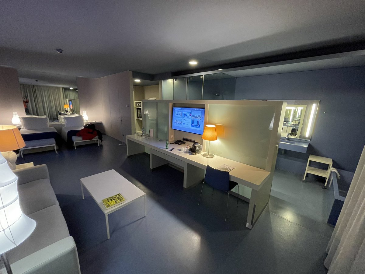 kuzmitch_ru's tweet image. Прибыл на #DevGAMM