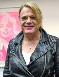 James1940's tweet photo. We’re chatting to the incomparable @eddieizzard on today’s @WeHaveWaysPod - another of the many understandably obssessed with the Second World War. Childhood, Valkyrie, Normandy anniversaries &amp; being Nazi Positive or Negative all discussed. This was a blast. @almurray https://t.co/Q8Zfrqgkh2